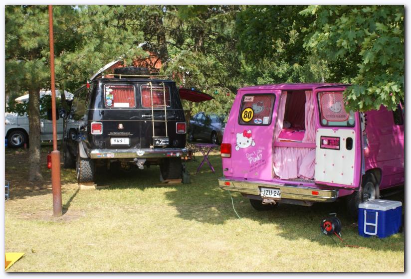 802x537 pixels (98K)